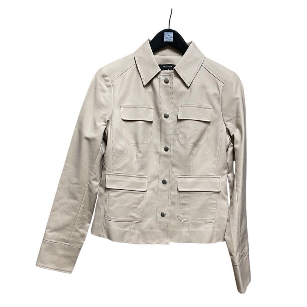 🌟NEW🌟Ann Taylor🌟Khaki 2 Piece Suite